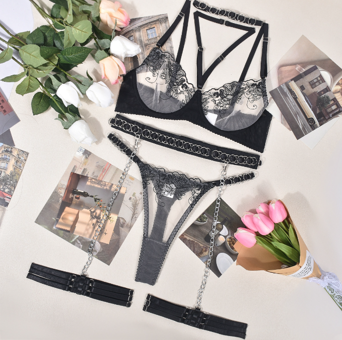 Embroidered Erotic Lingerie Set (5-piece)