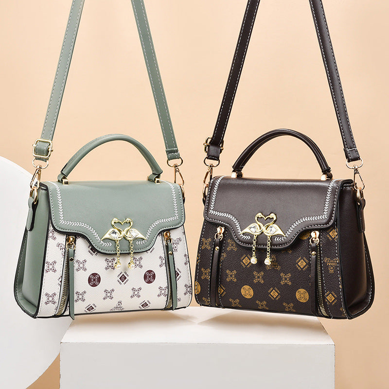 Crossbody small square bag for women