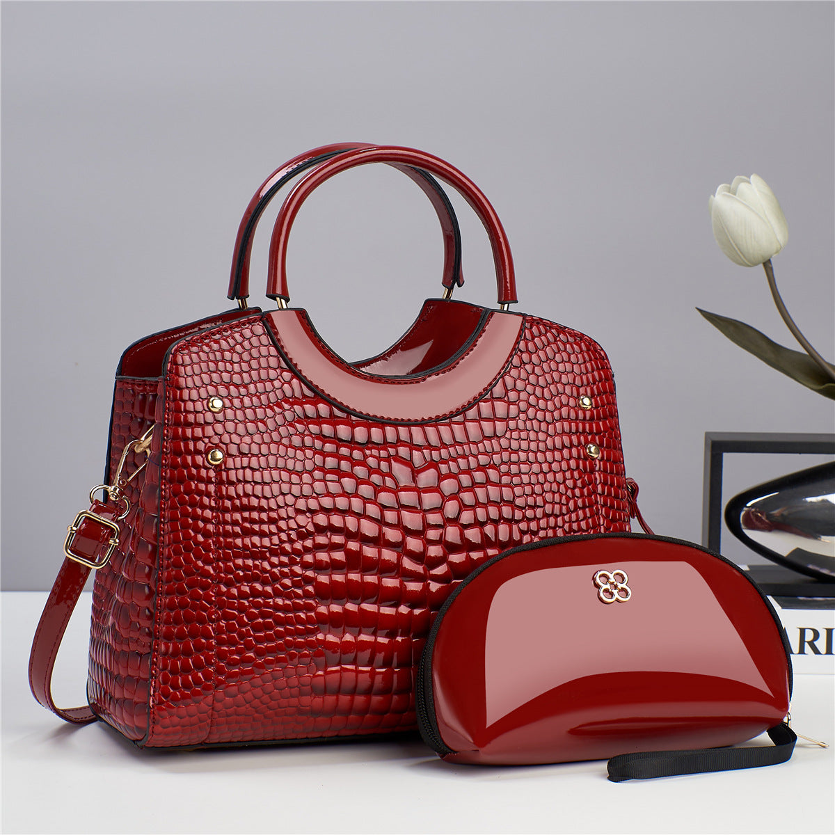 Snake Pattern Platinum Handbag