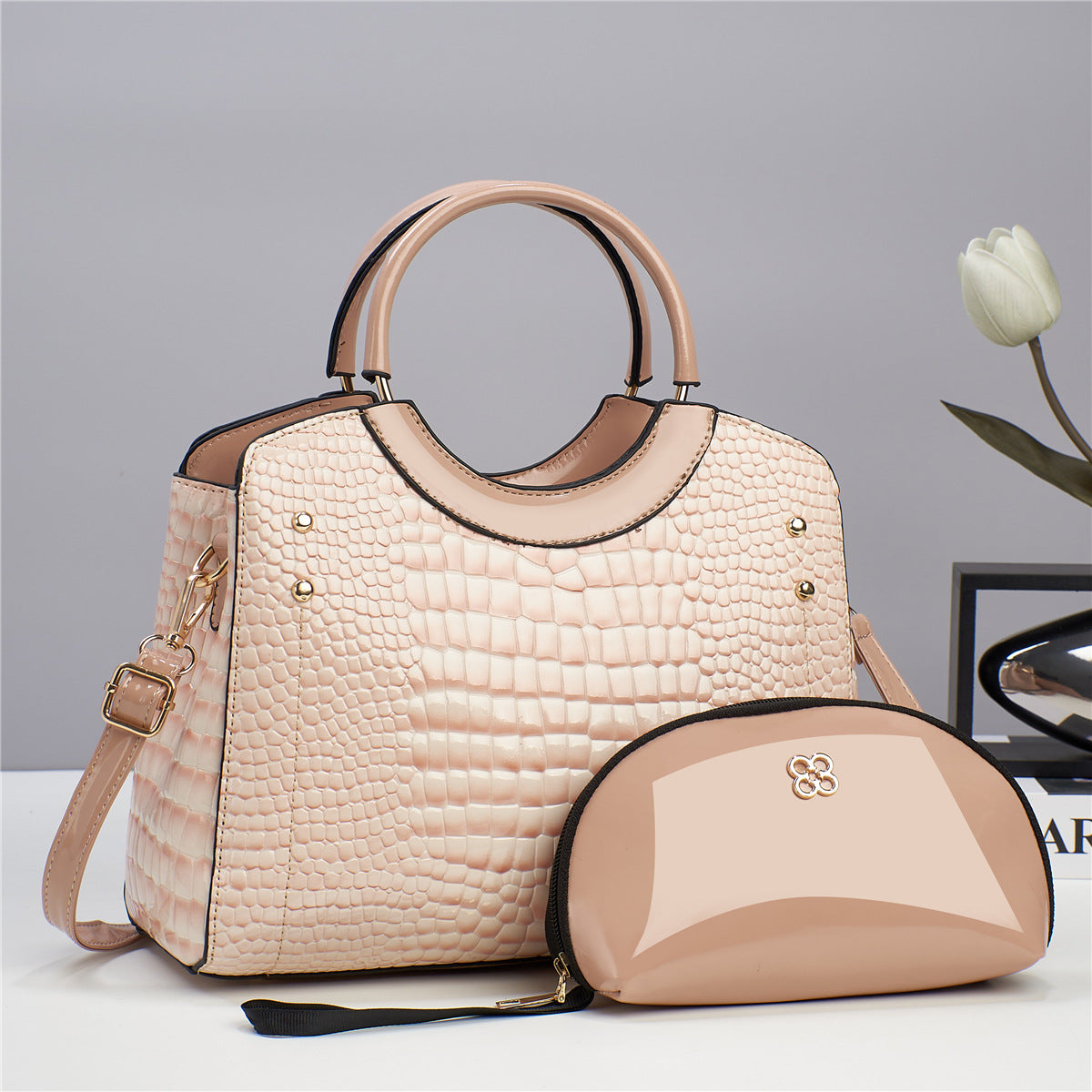 Snake Pattern Platinum Handbag