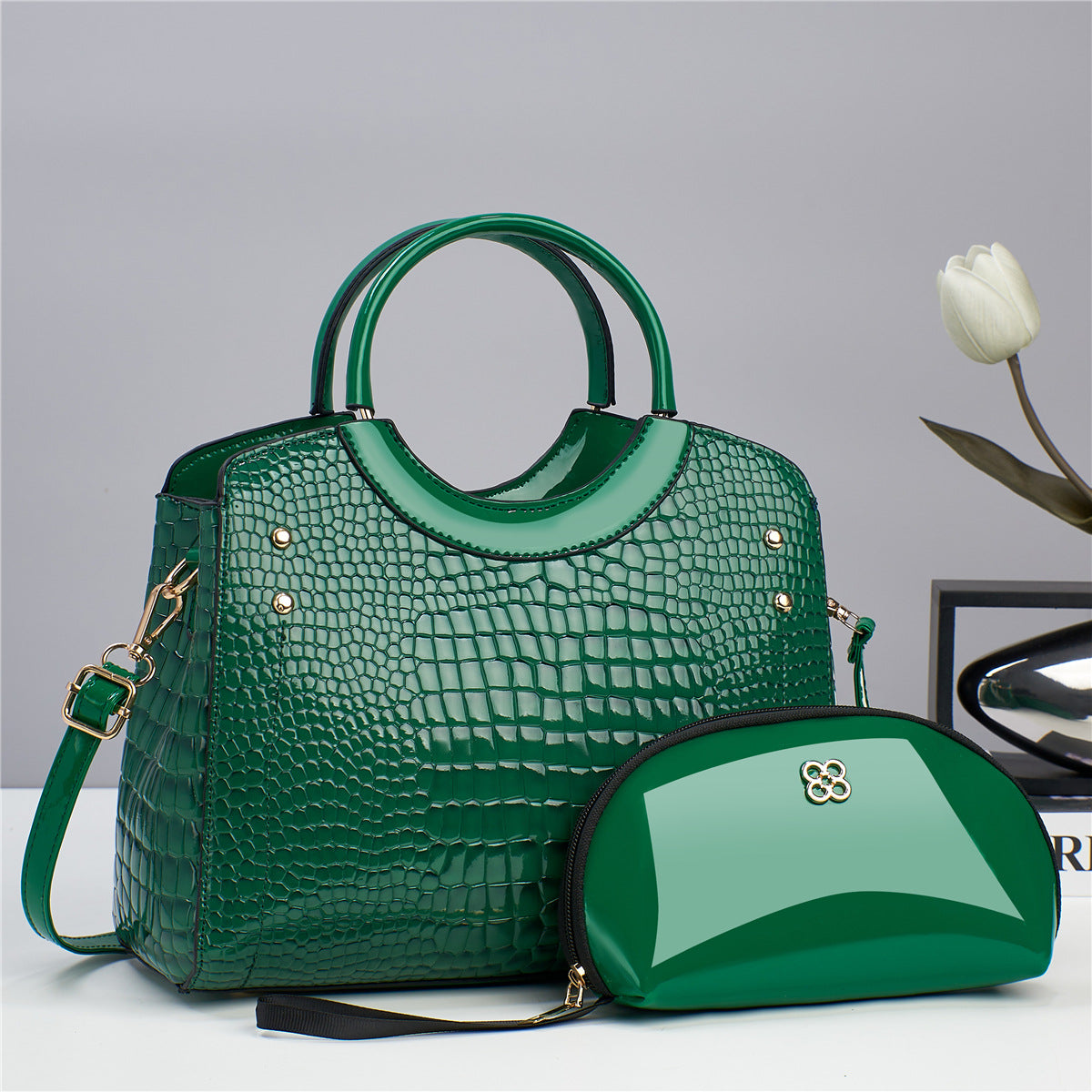 Snake Pattern Platinum Handbag