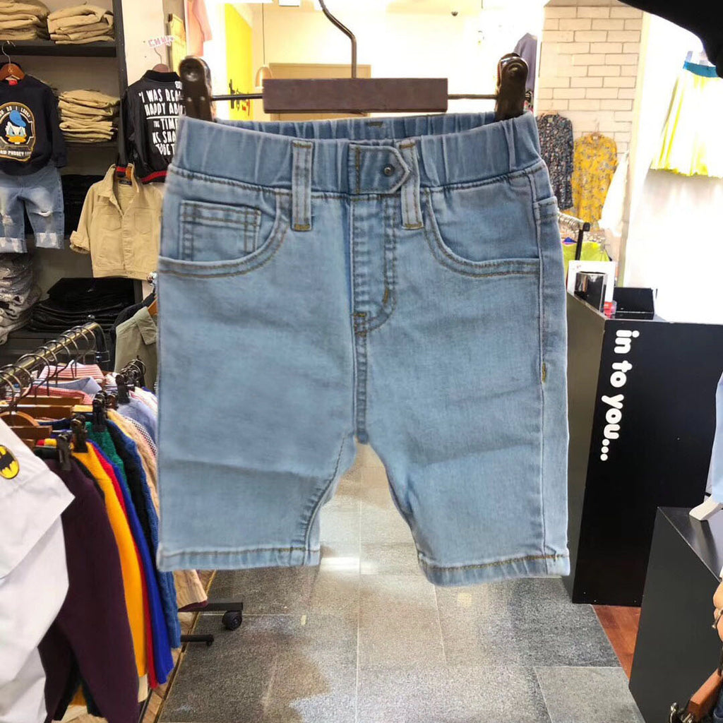 Casual five-pocket denim shorts and casual trousers